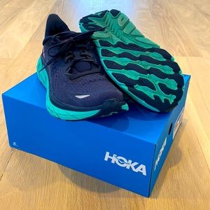 Hoka Clifton 8
